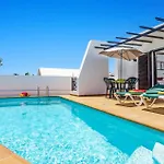 Vila Elena Sol By